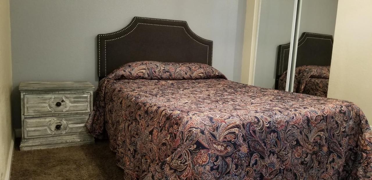 Sierra Crossing Motel Bloomington Экстерьер фото